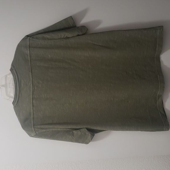 NWT Mens Casual Banana Republic Mediumweight Comfortable 100% Cotton V-neck Tee - Picture 3 of 7